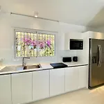 60 - Superbe Avec Piscine Prive Villa